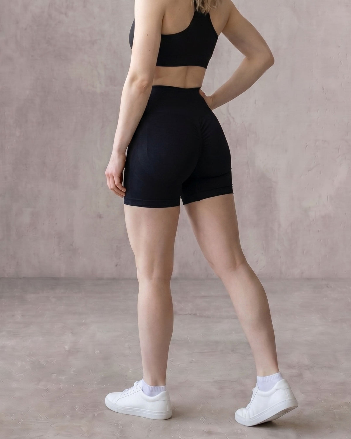 Seamless™ Shortsit – Mustat